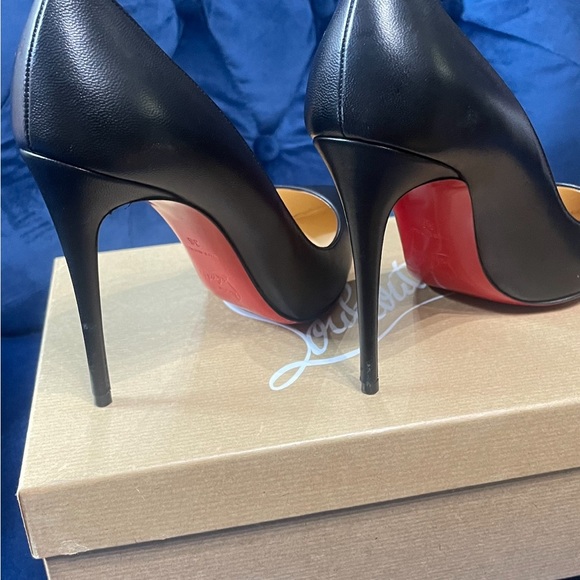 Christian Louboutin Pigalle 100 Black Heels with Signature Red Soles